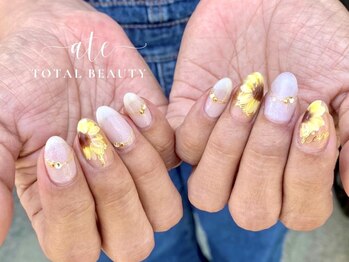 アテ(ate)/ひまわりネイル