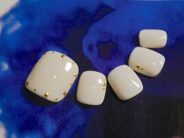 スタッズデザイン