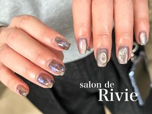 サロンドリヴィ(salon de Rivie)/ニュアンスネイル
