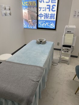 アイケアラボ 日本橋馬喰町店(アイケアLaBo)/清潔感のある空間