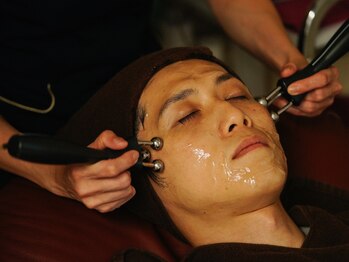 リズ(Re:Z)/フェイスダンスケア《顔活》