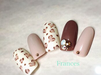 フランセス(Frances)/ハートヒョウ柄ネイル
