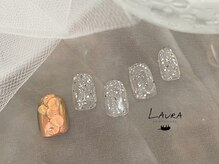 ローラポンポニー(Laura pomponnee)/With the flow