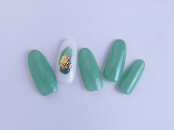 パナネイル(pana nail)の写真/ハンドもフットも!王道シンプル~アートまで♪ネイルを派手にできない方にもオススメな上品デザインが得意☆
