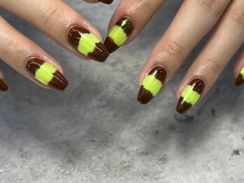 ネイルアンドアイラッシュ マックスケリー 福岡(MAXKELLY)/90分アートコレクション