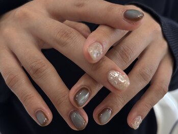 ユヌ(une)/ふんわりcheek design