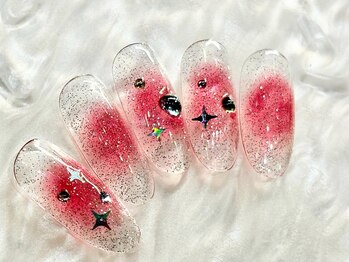 チェリーズネイル(Cherrys Nail)の写真/クリアな指先にチークとホロを。オフィスに馴染む大人かわいいネイルを!