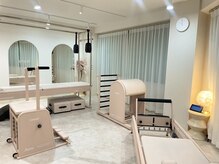 ピケピラティス 本郷三丁目店(pique pilates)の雰囲気（モダンでおしゃれな空間【ピラティス/骨盤矯正/姿勢改善】）