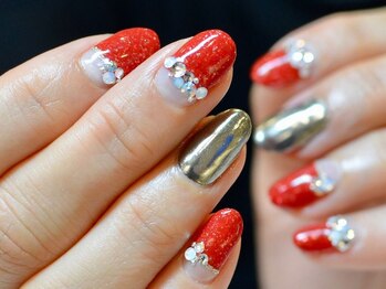 ネイルサロン プルミエール(Premiere)/レッド&メタリック