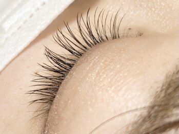 フレイムス アイラッシュ アンド ネイル(FRAMES)/ダークブラウンフラットラッシュ