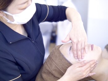 ブランジ(Blange)の写真/シミ・シワ予防&夏の肌悩みに◎【白玉肌ケア☆トーンUPも◎¥5000】プラセンタ高配合コスメ使用♪
