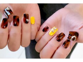 レオパード風べっ甲ネイル
