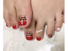 クレセ(Crece)/ジラフ柄ペディキュア