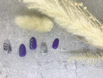 ネイル バズ(NAIL BUZZ)/初回ソフトジェルオフ込15000円