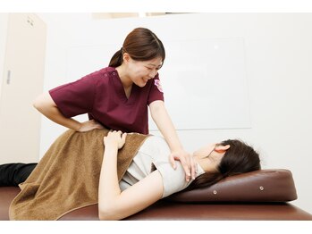 馬込沢ひびき鍼灸整骨院の写真/肩こりや猫背が気になる方に【猫背矯正¥1900】デスクワークや様々な癖が原因の猫背を解消し『美姿勢』に◎