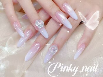 ピンキーネイル(Pinky Nail)の写真/スカルプでお好みの長さを実現！コンプレックス解消◎持ち込みデザインOK★あなたのなりたい憧れを形に♪