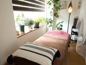 ブライト ムーン(Bright moon)/アンティークな空間で夢心地