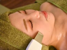 フェイシア 立川店(Facia)/古い角質を除去する毛穴洗浄