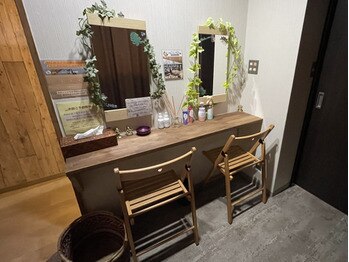 ガネーシャのうたた寝/施術後、髪型お直しできます!