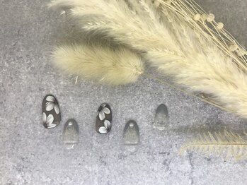 ネイル バズ(NAIL BUZZ)/初回ソフトジェルオフ込15000円