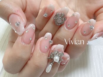ヴィヴィアン(Vivian)/