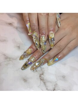 サロン ウネルマ 小郡店(salon UNELMA)の写真/【チップ長さだし10本＆ワンカラー¥8990】人気の長さだしも低価格で楽しめる★フィルインに変更 OK◎