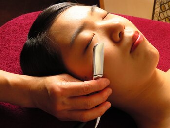オヒサマ(Ohisama)の写真/クレイ洗顔＆超音波で毛穴ケア！フェイシャルマッサージ/顔剃り/パック付で艶々美肌へ導く大満足コース！