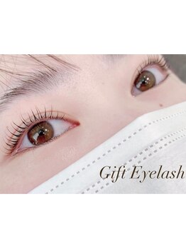 ナチュラル上品な目元にしたい