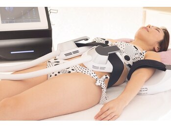 リボディ(REBODY)の写真/《ダイエット》プロの施術で太股やヒップのムダ肉に集中サイズダウン【ダイエット体験+カウンセリング】