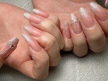 ネイルズアンカー(nails anchor)/ラメグラデネイル