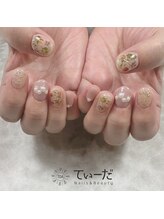 てぃーだ/フラワーネイル