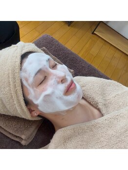 ハーブピーリングHY/毛穴引き締め泡洗顔