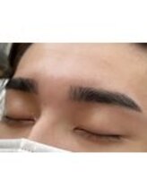 アウレル(AUREL)/【MENS】眉スタイリング