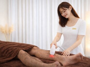 Mspa ドライヘッドスパ/リンパマッサージ/オイルマッサージ/脱毛/男性OK/施術風景