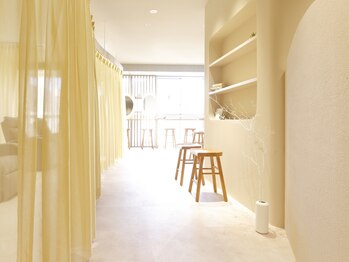 トゥミー 大宮店(to/me)の写真/ヒト幹細胞×水光ムルトックス内側からあふれるハリツヤ肌♪《大宮・脱毛・毛穴・眉毛》