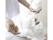 エステティックニーノ(EstheticNino.)/濃密泡ピーリングエステ