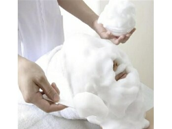 エステティックニーノ(EstheticNino.)/濃密泡ピーリングエステ