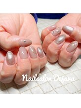 デジャヴ(Dejave)/ハートデザインネイル