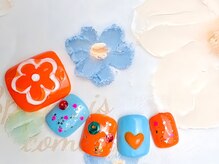 ネイルサロン&スクール ジーナ(GINA)/レトロポップなオレンジフラワー