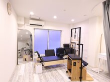 オンピラティス(ON pilates)の雰囲気(お仕事帰りにも寄りやすい駅ちか◎)