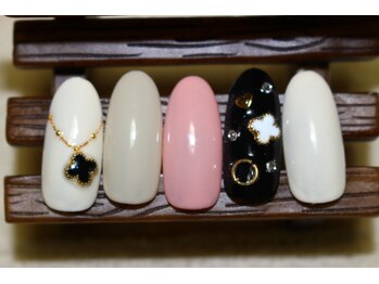 ネイルサロン ユーア(Yu a)/店内定額デザイン♪新規様￥8980