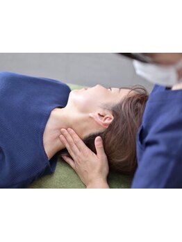 首・肩のつらさを改善したい