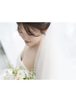 特別な日に合う華やかな目元にしたい