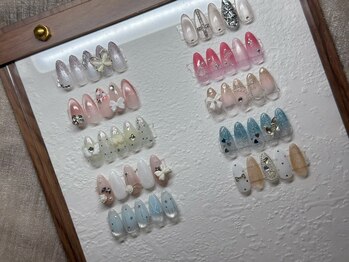ピュアアンドリッチネイルサロン(Pure&Rich Nail Salon)の写真/《月替わり定額アートコース￥7500》迷ったら定額コース☆毎月変わる可愛いデザインを楽しんで♪