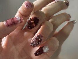 ボルドー個性派ネイル