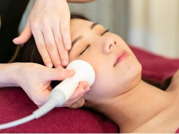 リュミエール(Lumiere)の写真/【40代からのたるみ改善フェイシャル】医療提携"切らないリフトアップ"でお肌のたるみ改善◎最高の自分に☆