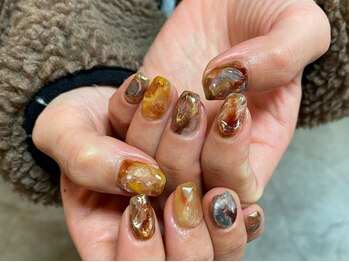 カーティシーネイルズ(curtisii NAILS)/立体マーブル