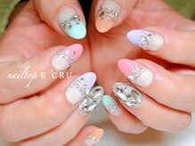 ネイルトップエクル(nail top E CRU)/