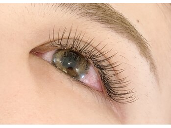 まつげエクステ専門店 アイラッシュトウキョウ 町田エスペランサ店(Tokyo)/100本