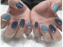 ネイル グレア(Nail glare)/ブルーネイル